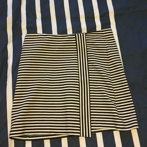 Black and white skirt!